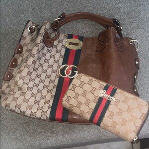 Gucci Signature Brown and Tan Shoulder Bag Set
